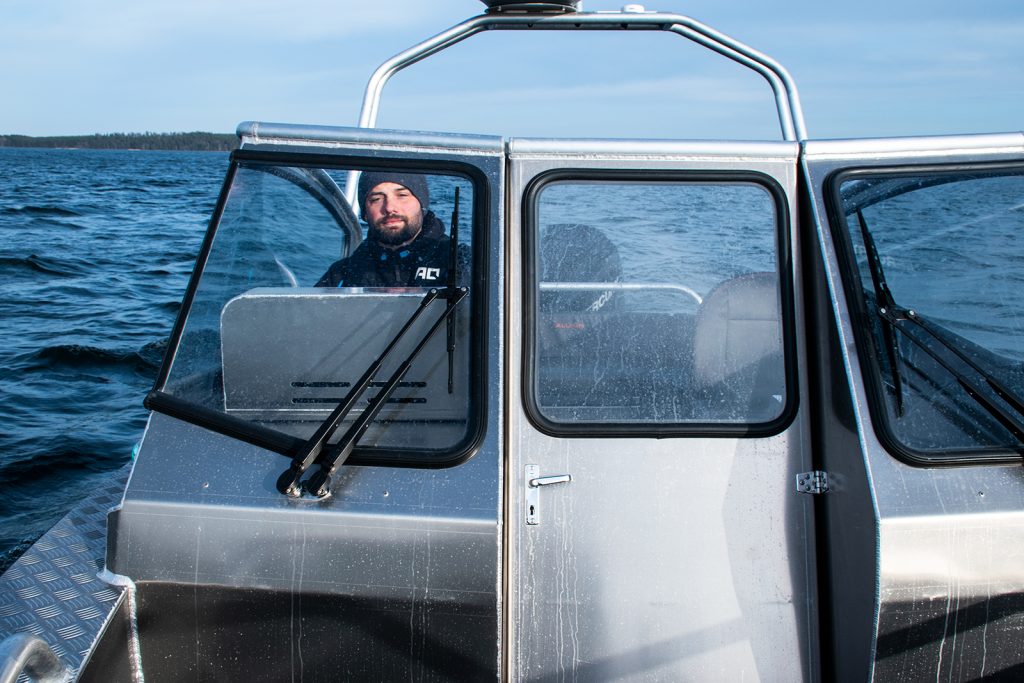 alukin-dp-650-nyhet-2020-mellandorr-dubbla-pulpeter-under-fart