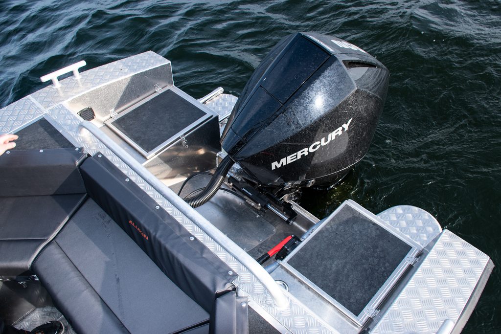 alukin-dp-650-badplattformar